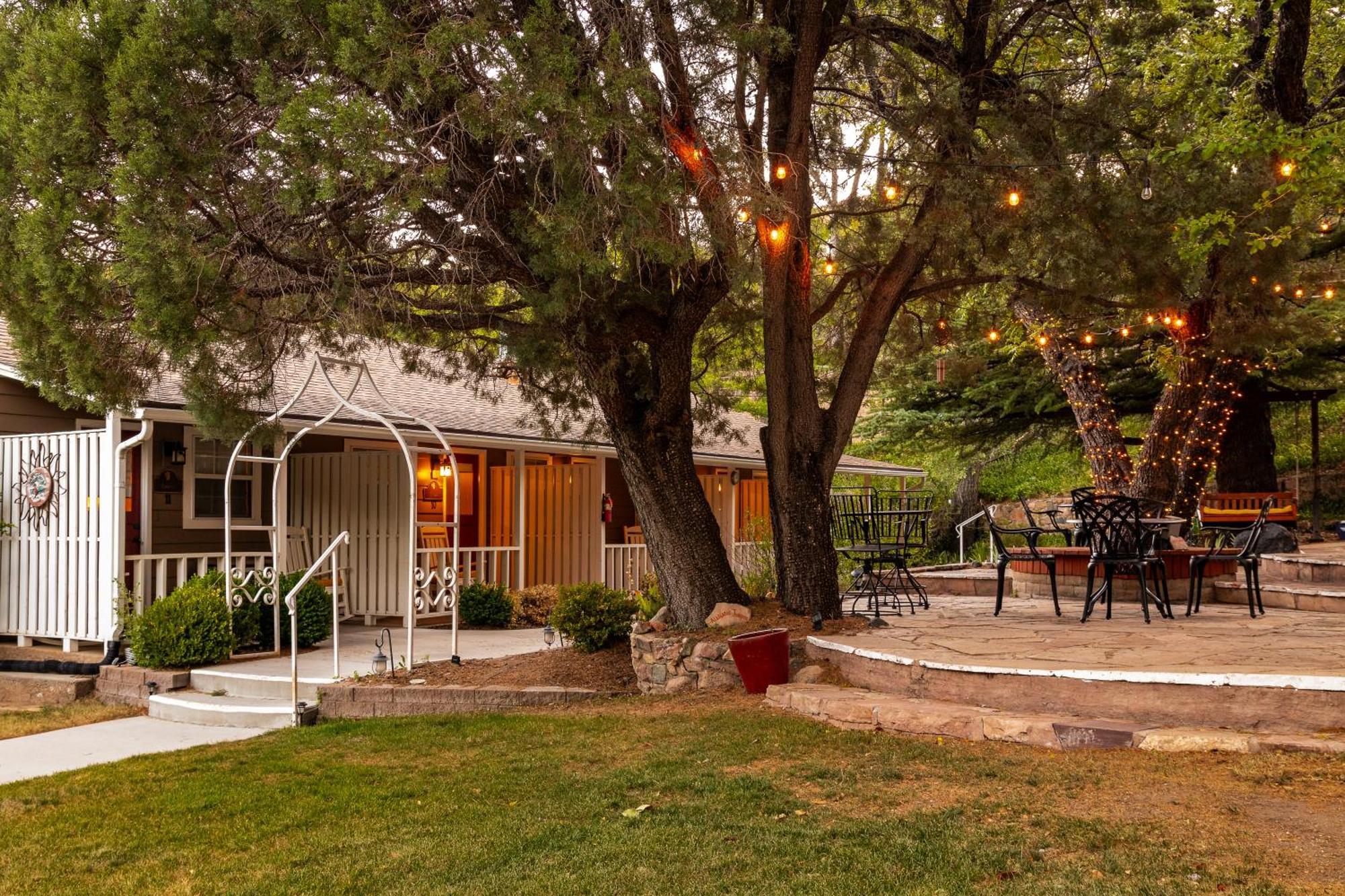 Prescott Pines Inn Exterior foto