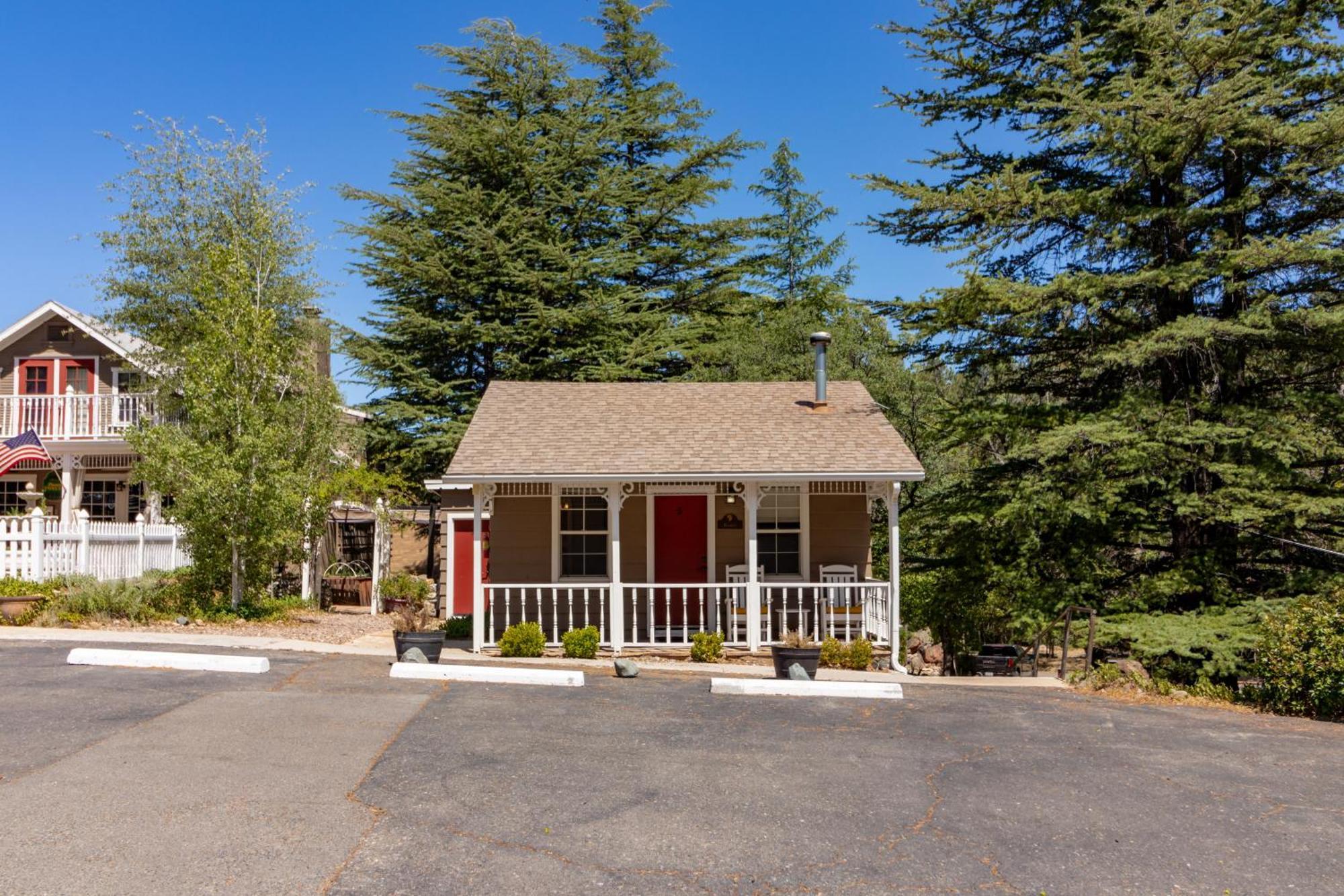 Prescott Pines Inn Exterior foto